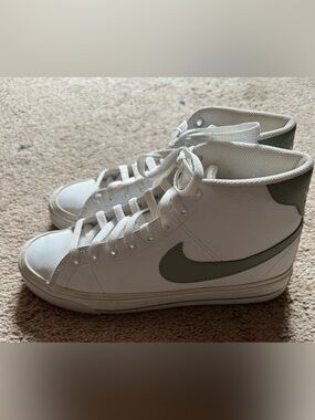 Nike Court Legacy Mid Next Nature Women’s Sneakers